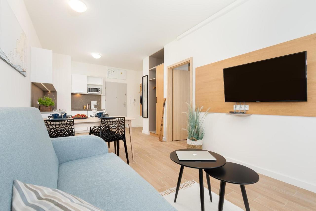 Aquamarina Onyx Marina Invest Apartment เมียนซิดดรอแย ภายนอก รูปภาพ